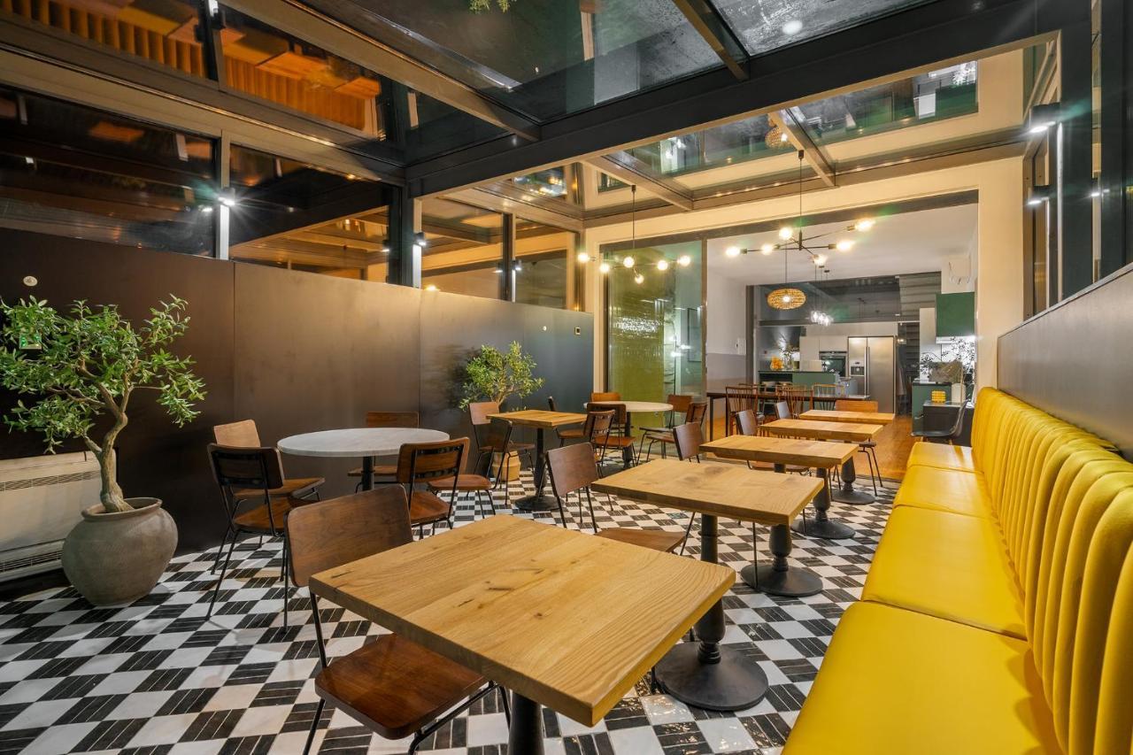 Luxury Old Town Oasis For Family And Friends